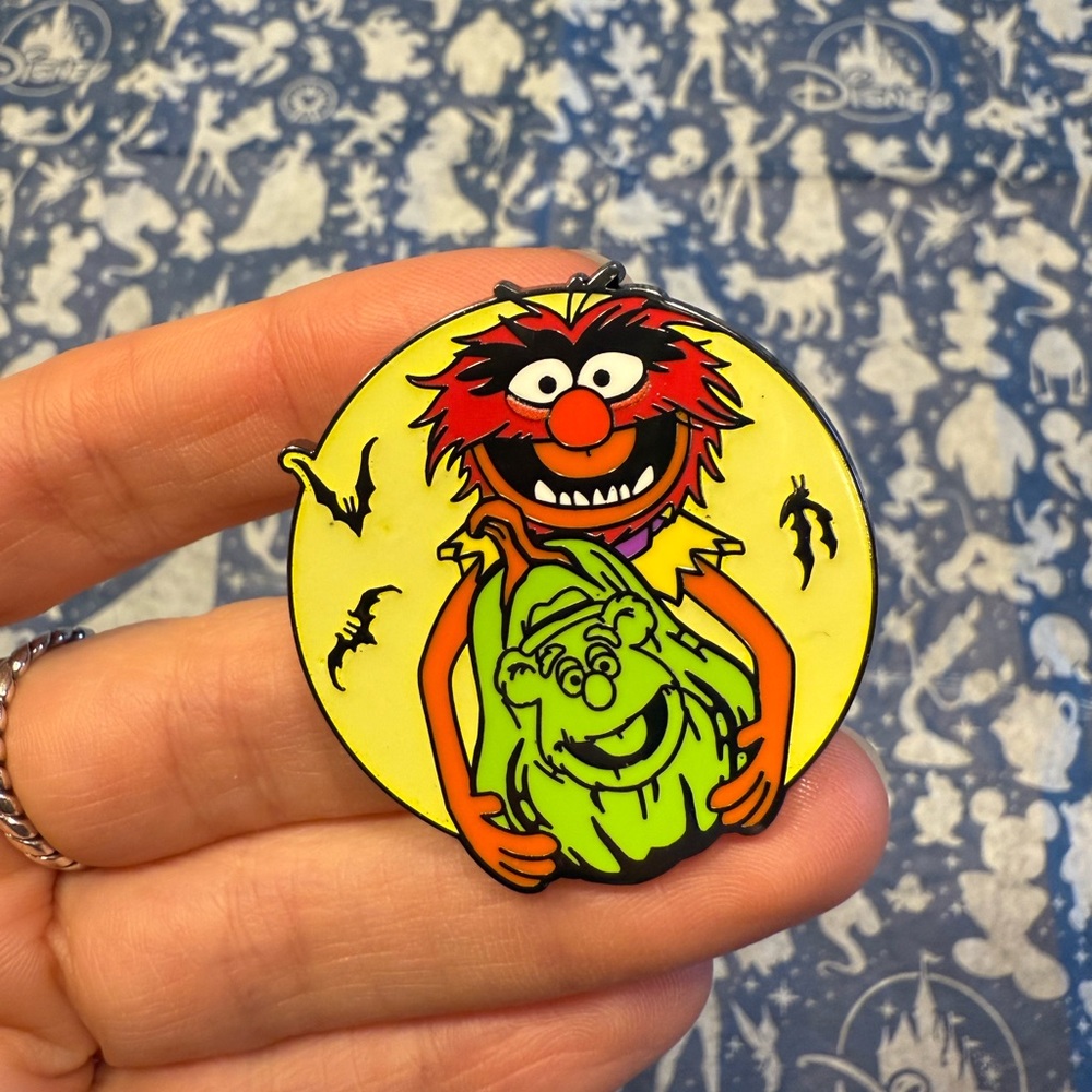 Disney Muppets Animal Halloween Pin